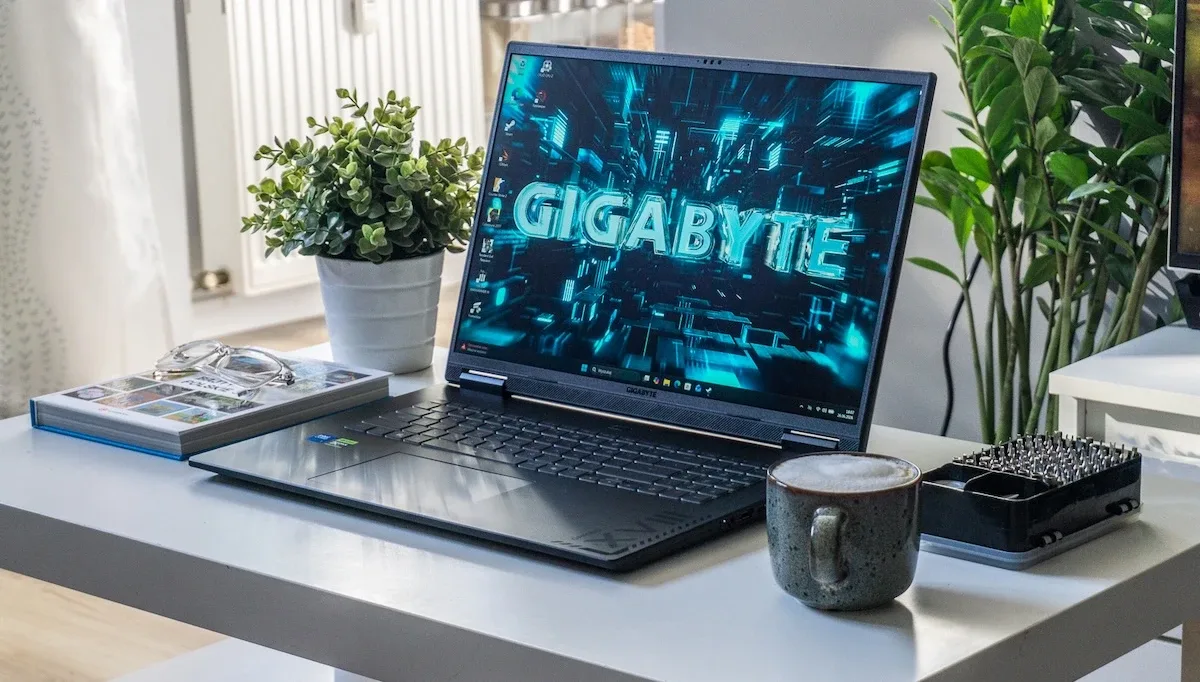 Test laptopa GIGABYTE GAMING A18 Pro - 18 cali ekranu, nietypowa cena i RTX 5080