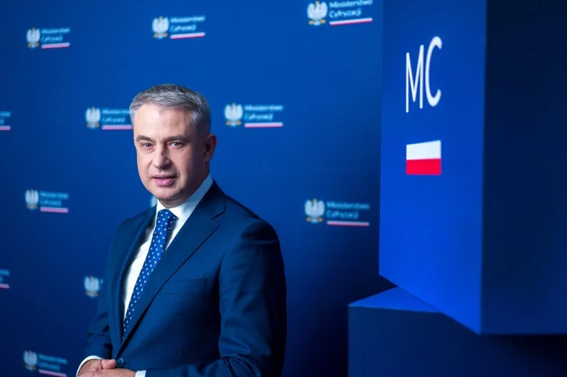 Projekt ustawy o systemach sztucznej inteligencji przyjęty przez Radę Ministrów