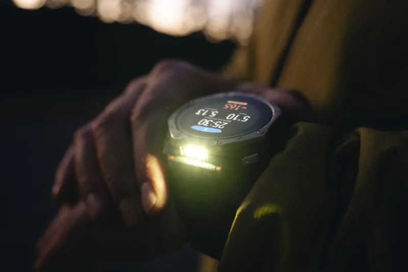 Garmin zagrożony? Ten smartwatch ma działać do 180 dni bez ładowania