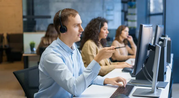 Nie trzeba być lekarzem ani programistą. Te zawody zapewniają wysokie zarobki na etacie