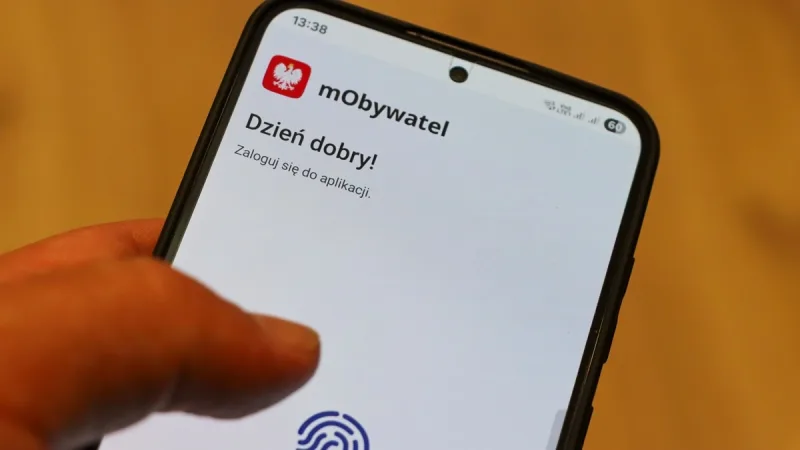 mObywatel z kluczową opcją. Ulepszono logowanie i powiadomienia
