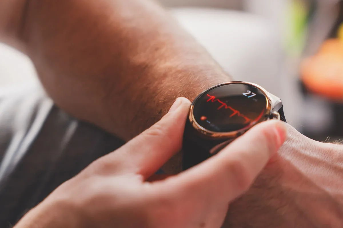 Smartwatch, który pasuje do każdej stylizacji? Mówisz niemożliwe, a ja mówię HUAWEI WATCH 6 Pro
